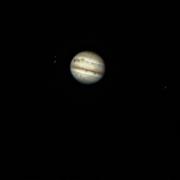 Jupiter groupe Europe et Ganimède de l'autre cote Io (Alain de Franco)